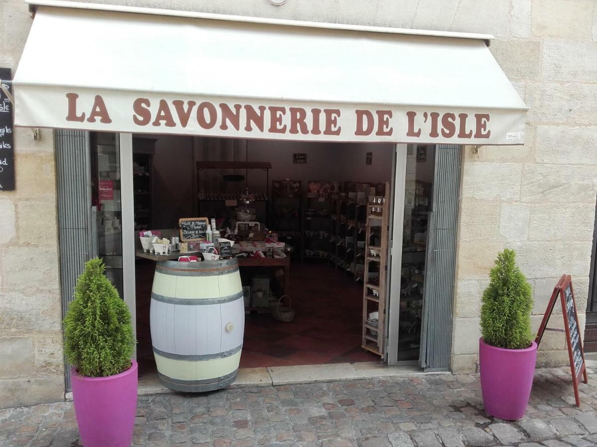 Les Logis Des Vignobles Saint Emilion En Duplex N 2 Avec Terrasse Apartment Ngoại thất bức ảnh